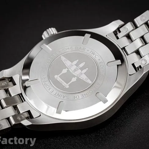 V7 factory top-tier replicaIWC watch men's brown plate steel bracelet Mark 18 series ultimate version mechanical watch side view