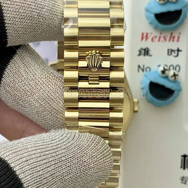 watch PPM factory black dial plaid RolexDay-Dateyellow gold mechanical caseback live photo