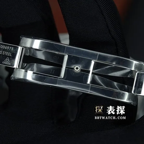 VSSeamasterOmega1:1replica watch blue dialsteel bracelet model 220.10.41.21.03.002braceletlive photos