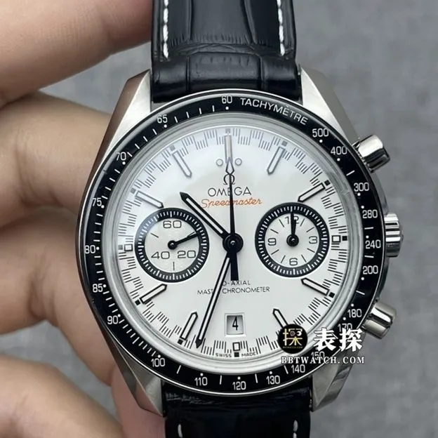 OM FactoryOmega Speedmaster top-tier 1:1super watch men's white panda disk leather strap model pictures and prices front live photo