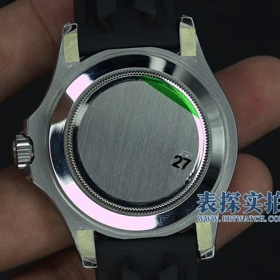 Rolextop-tier table VS Factorywhite gold yacht back