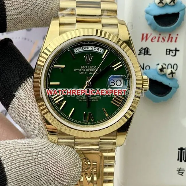 collectible watch Rolexblack dialPPM factory Day-Date mechanical yellow goldcaseback live photo
