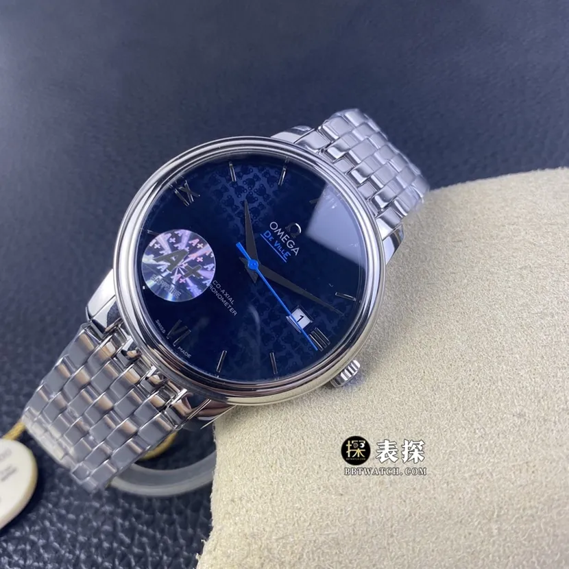 A+ factory Omega De Ville top-tier watch men's blue teddy bear pattern plate steel bracelet model pictures and prices front live photo