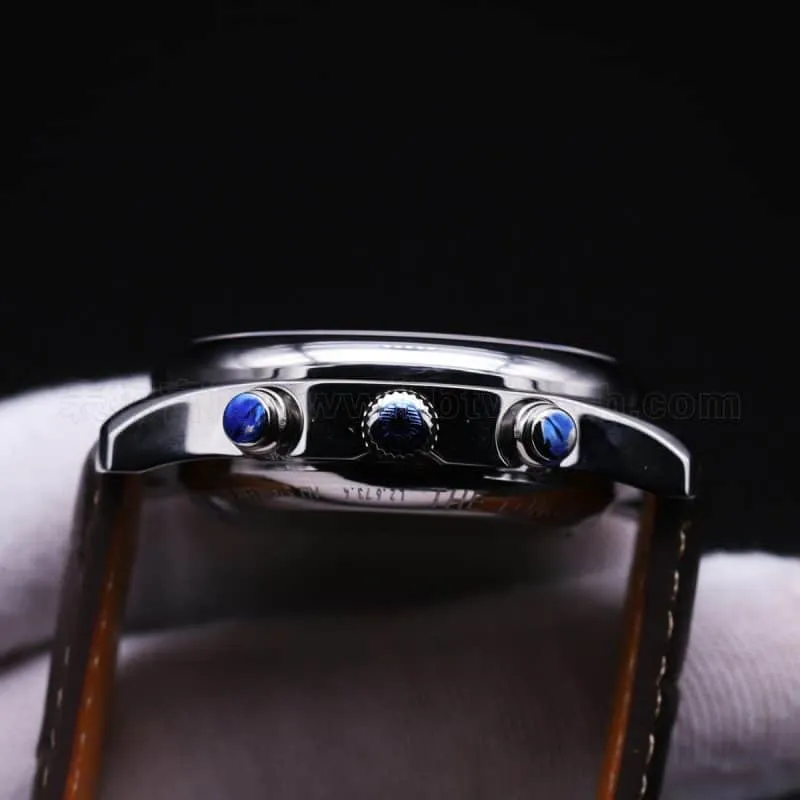How about the Longines famous moon phase eight-pin multi-function review - front view of elegant and charming watch