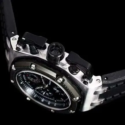 Audemars Piguettop-tier watch men's black dial black rubber strapRoyal Oak offshore series mechanical watch side view