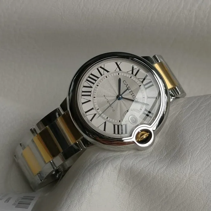 top-tier watch Cartier men's white dial blue balloon series steel bracelet watch front view