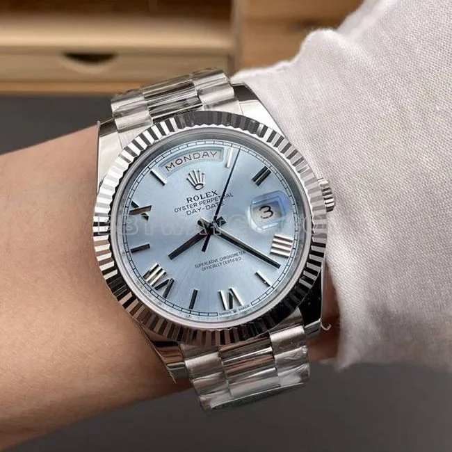 Rolextop-tier watch RC factory Day-Date40mm ice blue dial3255steel bracelet model braceletlive photos