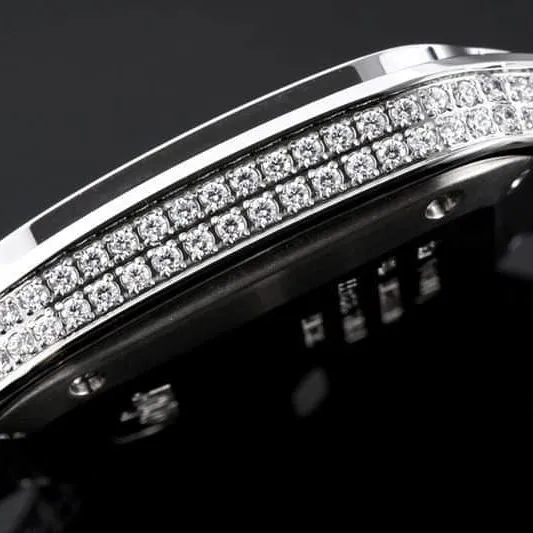 Cartiertop-tiersuper watch Santos series ladies steel braceletdiamondwhite dial watch detail shots