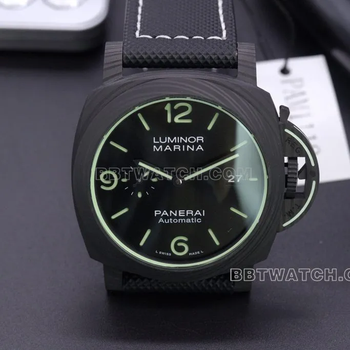 VSPAM01118Panerai1:1replica watch carbon fiber lume front view
