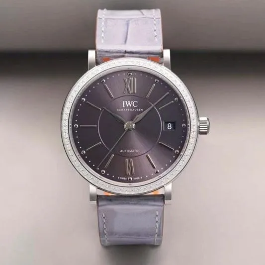 IWC women's Portofino watch top-tierladies' watch back cover picture