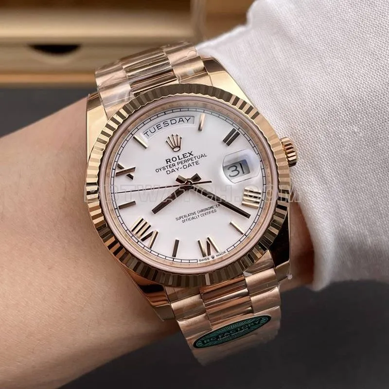 Rolex watch RC factory Day-Date40mmwhite dial3255rose goldsteel bracelet model side live photo