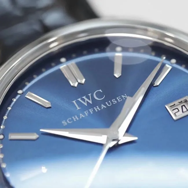 top-tier watch IWC men's blue dial black belt automatic movementleather strap watch clasp picture