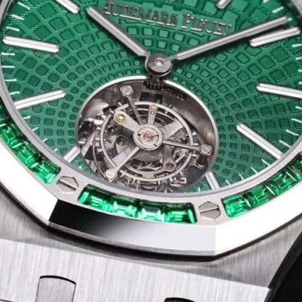 Large factory high-quality replicaR8 factory 2022 Audemars Piguetgreen dialRoyal Oak self-winding tourbillon watch clasp picture