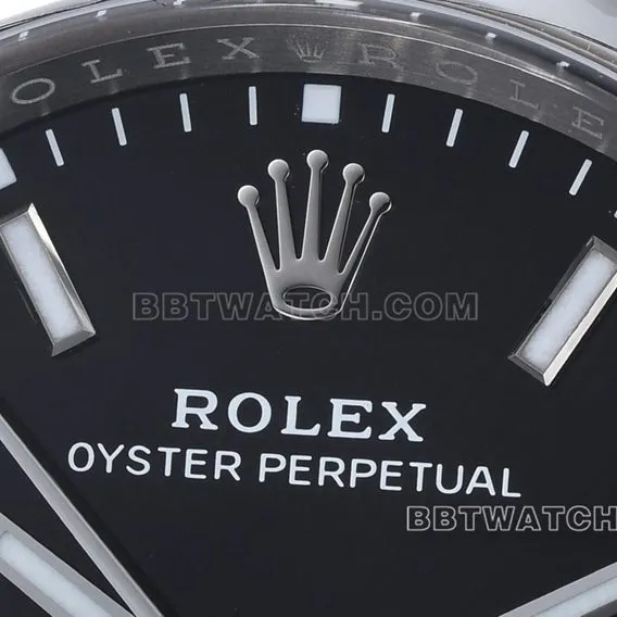 Factory C Rolex Oyster Perpetual top-tier 1:1super clone41mmblack dialm124300-0002front live photo