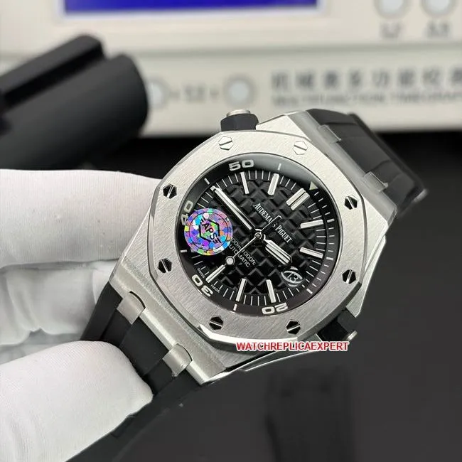 collectible watch APS factory Royal Oak offshore Audemars Piguetblack dial15710caseback live photo