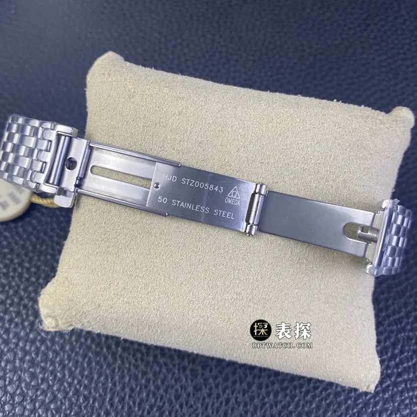 A+ factory Omega De Ville top-tier watch men's blue teddy bear pattern plate steel bracelet model pictures and prices front live photo