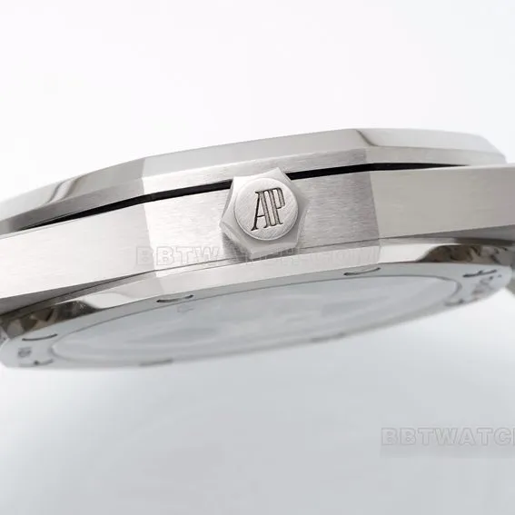 APS factory Audemars PiguetRoyal Oaktop-tier replicablue dialsteel bracelet model 15510ST.OO.1320ST.06side live photo