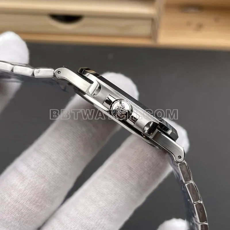 Patek Philippetop-tier watch DDF factory Nautilus40mmwhite dial330movementsteel bracelet model side live photo