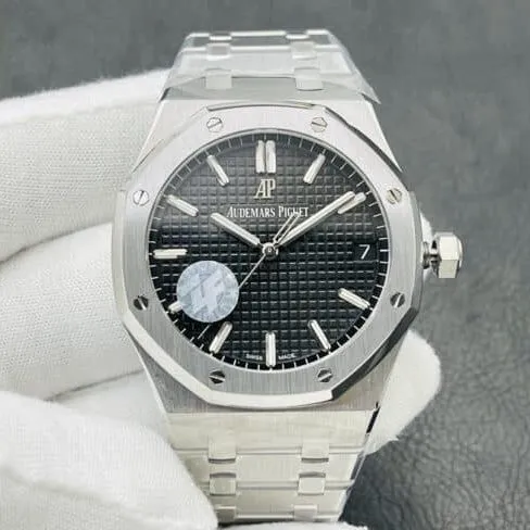 top-tier watch Audemars PiguetRoyal Oak15500V2 version white steel black bottom men's watch strength interpretation of the defending steel king clasp picture