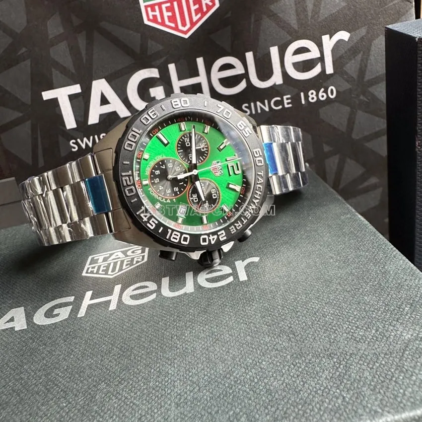 Tag Heuer F1 One-to-One Super A Red, Green