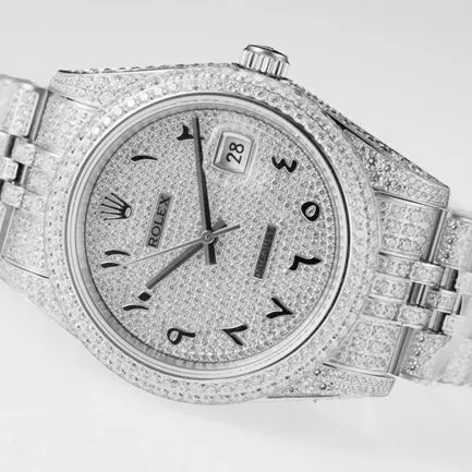 TW factory top-tier replicaRolex men's white dialsteel braceletDatejust series full diamond 18k gold full automatic movement watch side view