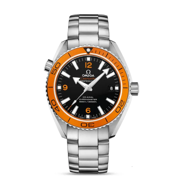 Panerai vs Omega: Which Watch Brand Offers