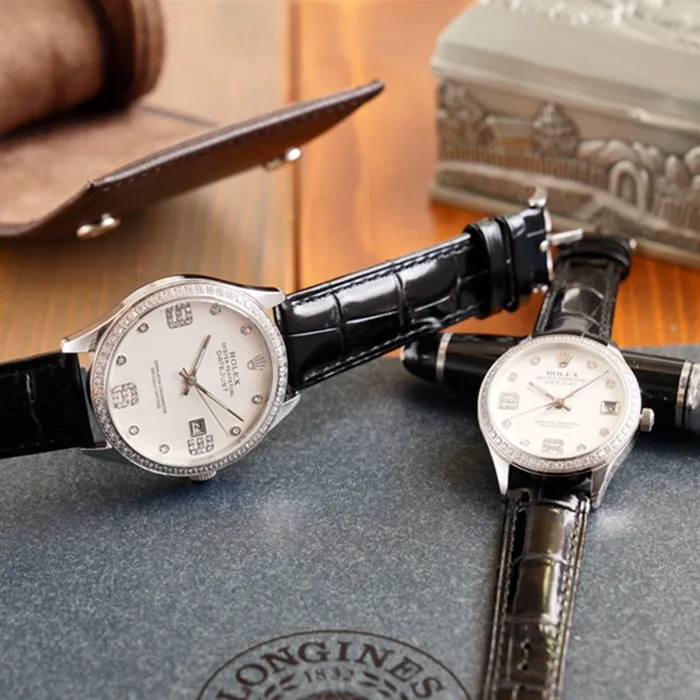 Side view of the new Rolex latest Datejust couple watch