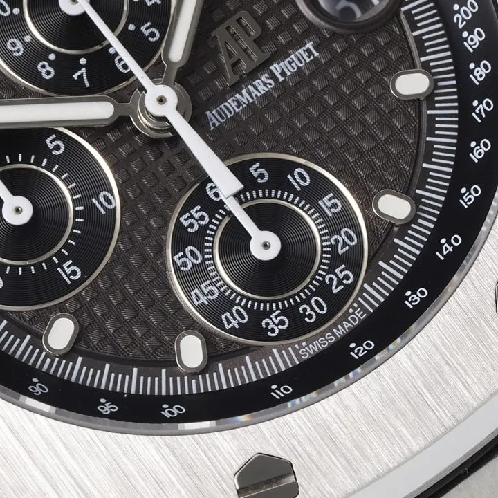 APF factory Audemars Piguet men's Royal Oak offshore top-tier 1:1high-quality watch dark gray plate steel bracelet model 26238TI.OO.2000TI.01front live photo