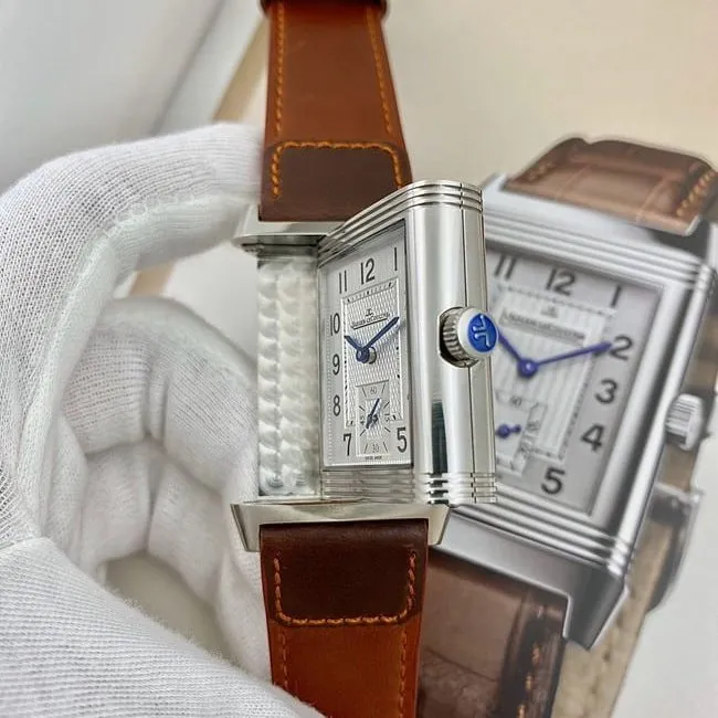 Jaeger-LeCoultretop-tier watch flip series manual winding white dial brown belt watch side view