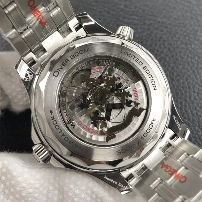 OR factory top-tier replicaOmega men's black dialsteel braceletSeamaster 300m automatic movement watch clasp picture