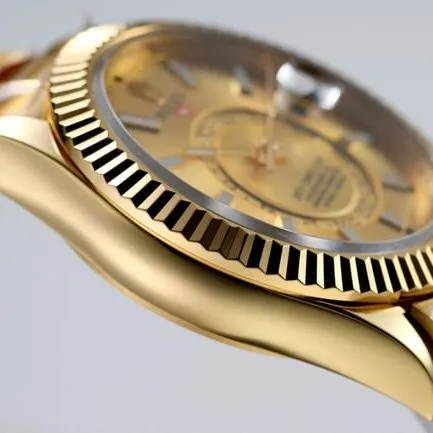 Top-tier watch Rolex men's gold plate gold steel bracelet Navigator series automatic movement watch side view