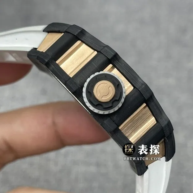 Richard Mille men's RM 21-011: 1top-tier watch men's hollow dial tourbillon rubber model pictures and prices side live photo