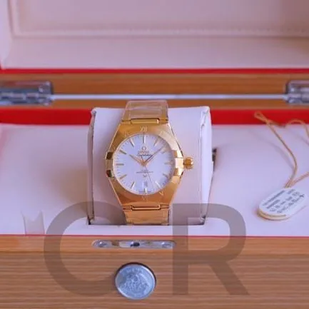 top-tier watch Omega fifth generation constellation series white dial gold steel bracelet men's watch clasp picture