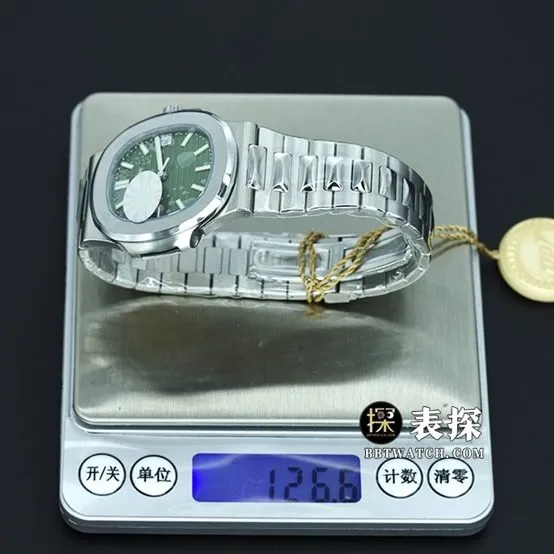 PPF FactoryPatek Philippe sporty and elegant top-tier watch men's olive green Nautilussteel bracelet picture and price caseback live photo