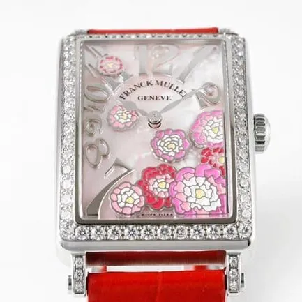 ZF Factory Frank Muller top-tier watch quartzLONG ISLAND series ladies white dial red band watch back cover picture