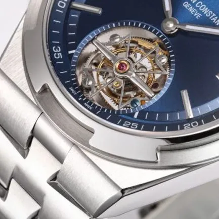 Big factory high-quality BBR2022 new model released Vacheron Constantinblue dial, the king of steel watches with peak appearance, travels all over the world tourbillon front view
