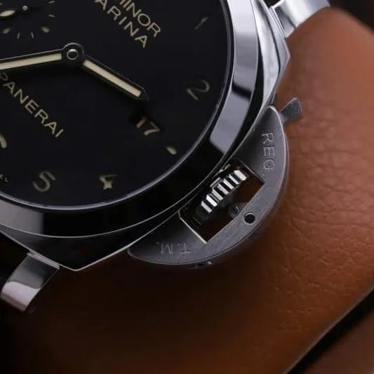 How about vsPanerai00359 large dial 44mm watch review - steady and elegant detail shots