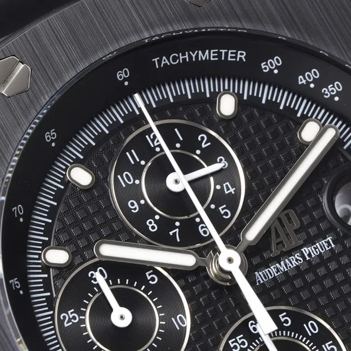 APF factory Audemars Piguet men's Royal Oak offshore type watch black dialceramic model 26238CE.OO.1300CE.01side live photo