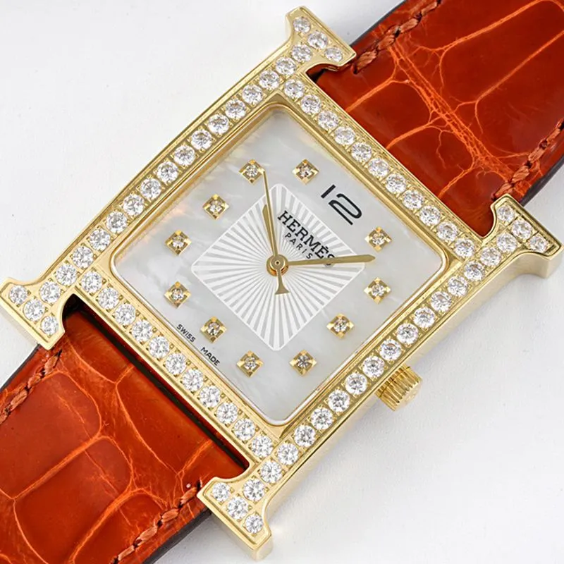 Hermès top-tier watch HeureH three-hand series ladies quartz white dial watch clasp picture