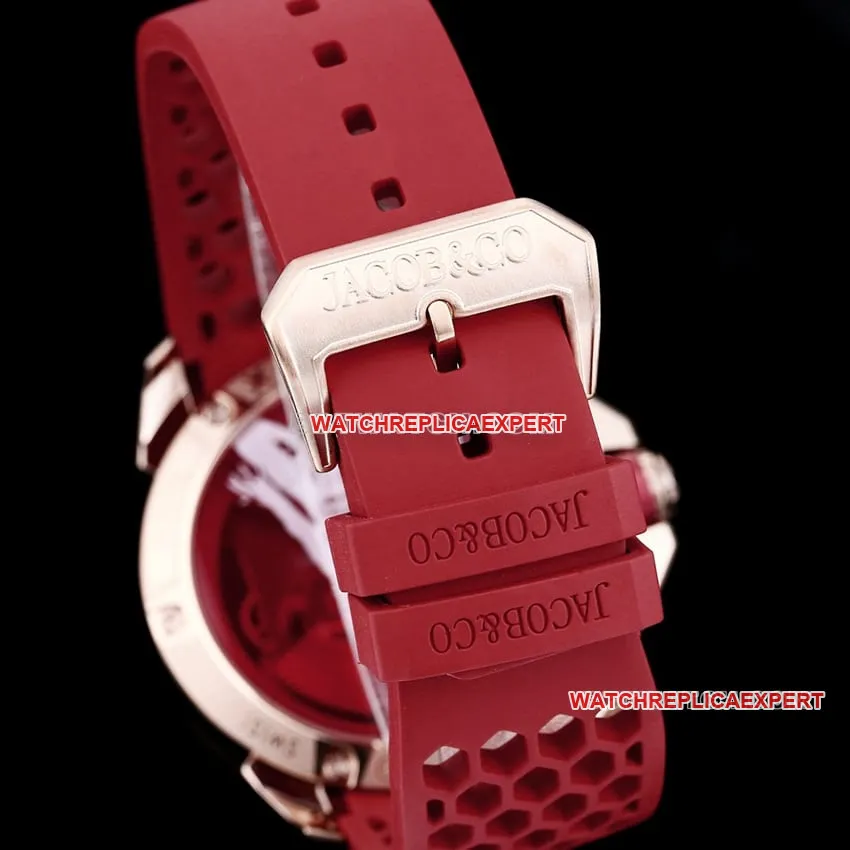 TW factory Czech Leopard C Ronaldo CR7 jointly customized red rubber model side live photo
