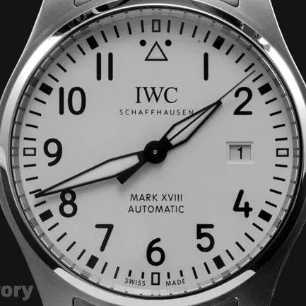 V7 Factory Top IWC Watch Men's White Dial Steel Band Pilot's XVIII Series Round Dial Mechanical Watch Side View