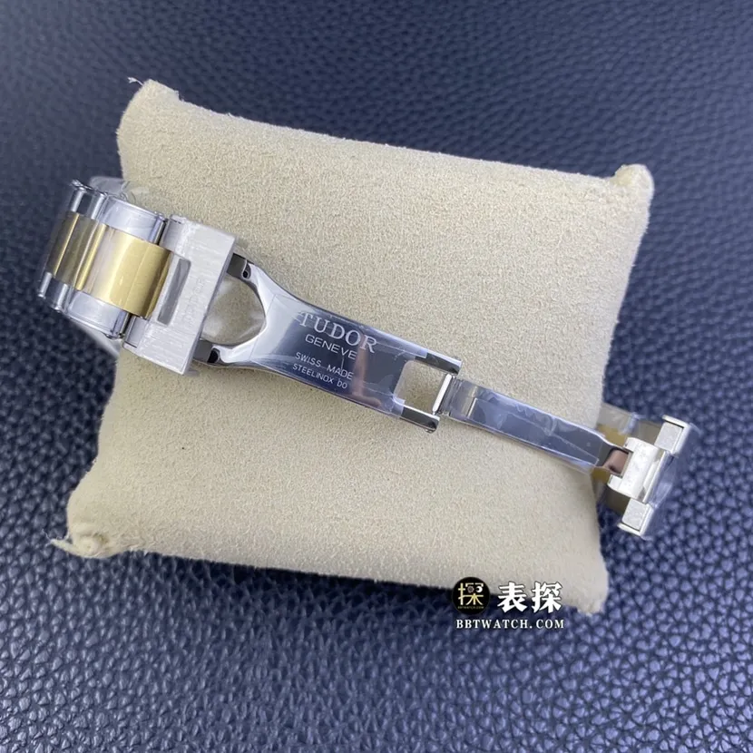 ZF Biwan Tudor1:1replica watch black dial root beer ring steel bracelet model M79833MN-0001 back view