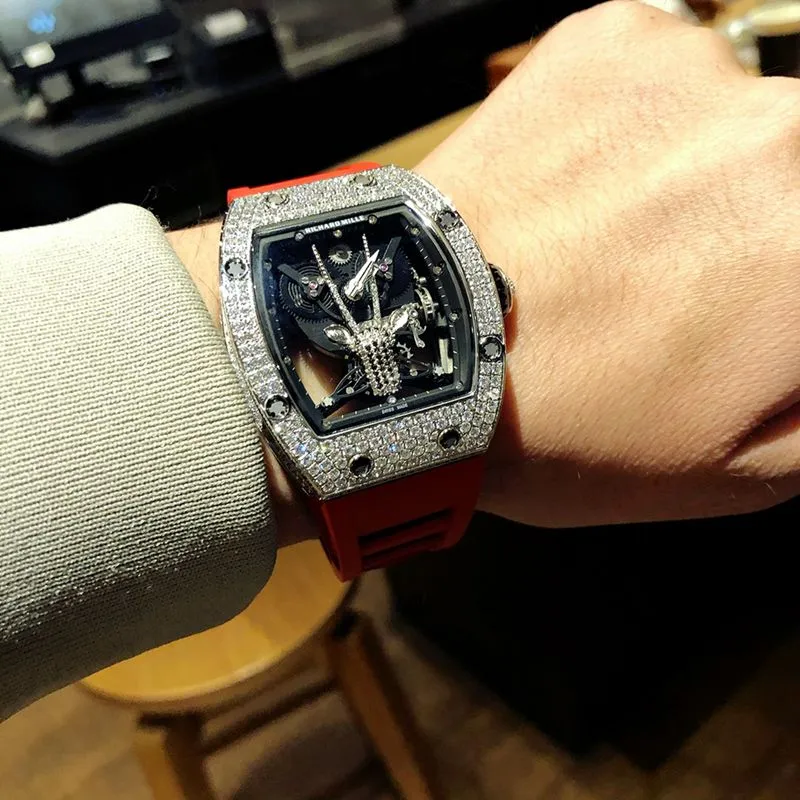Richard Mille watch RichardMille Gypsophila series men's mechanical watch clasp picture