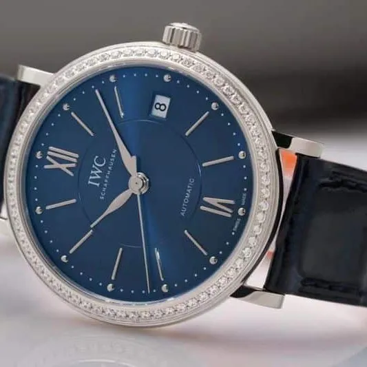 IWCreplica watch women's Portofino extremely elegant ladies' watch front view
