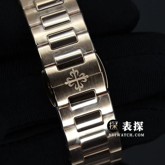 3K FactoryPatek Philippe sporty and elegant 7118top-tier 1:1super watch women's Nautiluswhite dialsteel bracelet model pictures and prices clasplive photos