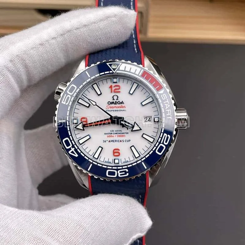 VS FactoryOmegaSeamastertop-tier 1:1high-quality America's Cup 600mwhite dial215.32.43clasplive photos