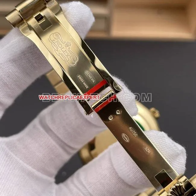 1:1replica watch CBD factory Day-DateRolex3255 mechanical mother-of-pearl disk 40mmbraceletlive photos