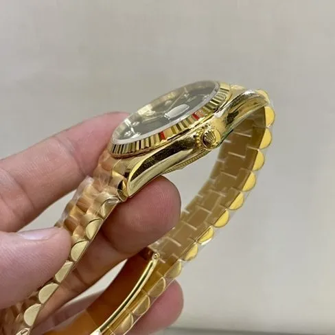 top-tier watch Rolex men's green dial gold belt Datejust South Africa real diamond mechanical watch clasp picture