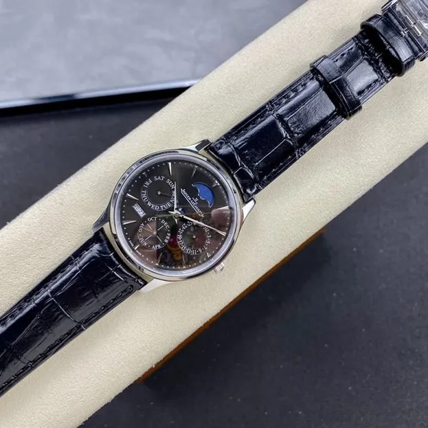 J factory master Jaeger-LeCoultre1:1replica watch black dial perpetual calendar leather strap model 1308470clasplive photos
