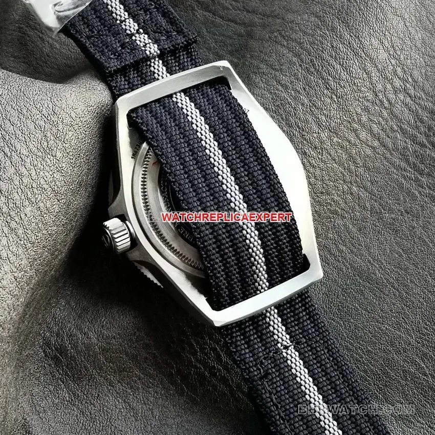M+ Factory Tudor Leader Submarine Top Blue Plate M25707B/23-0001 Strap Actual Picture